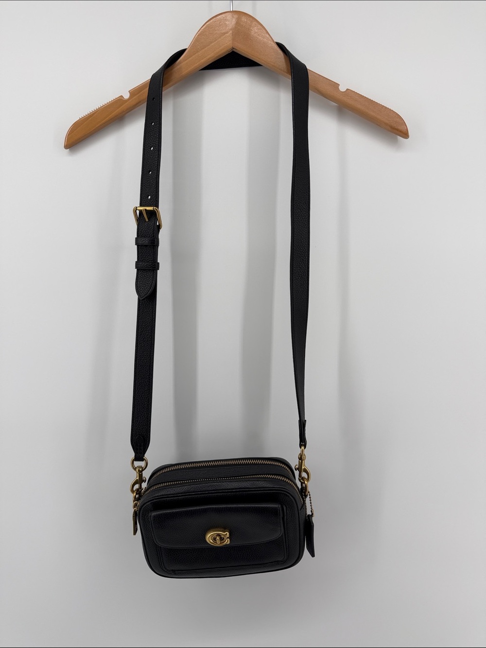 Coach Cassie Camera Bag in Black A14